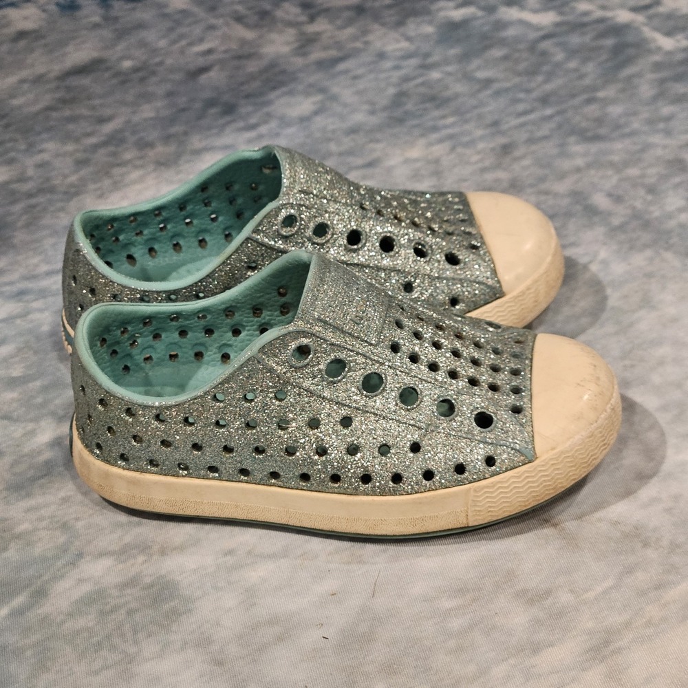 Native Slip On Toddler Girls Shoes‎ Size 6 Blue Glitter Jefferson Style